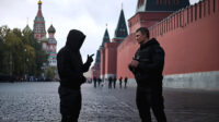 Improvised Psychological Operations PSYOPS Tactics at The Kremlin, Moscow, Russia | RDCTD Covert Operative Tradecraft