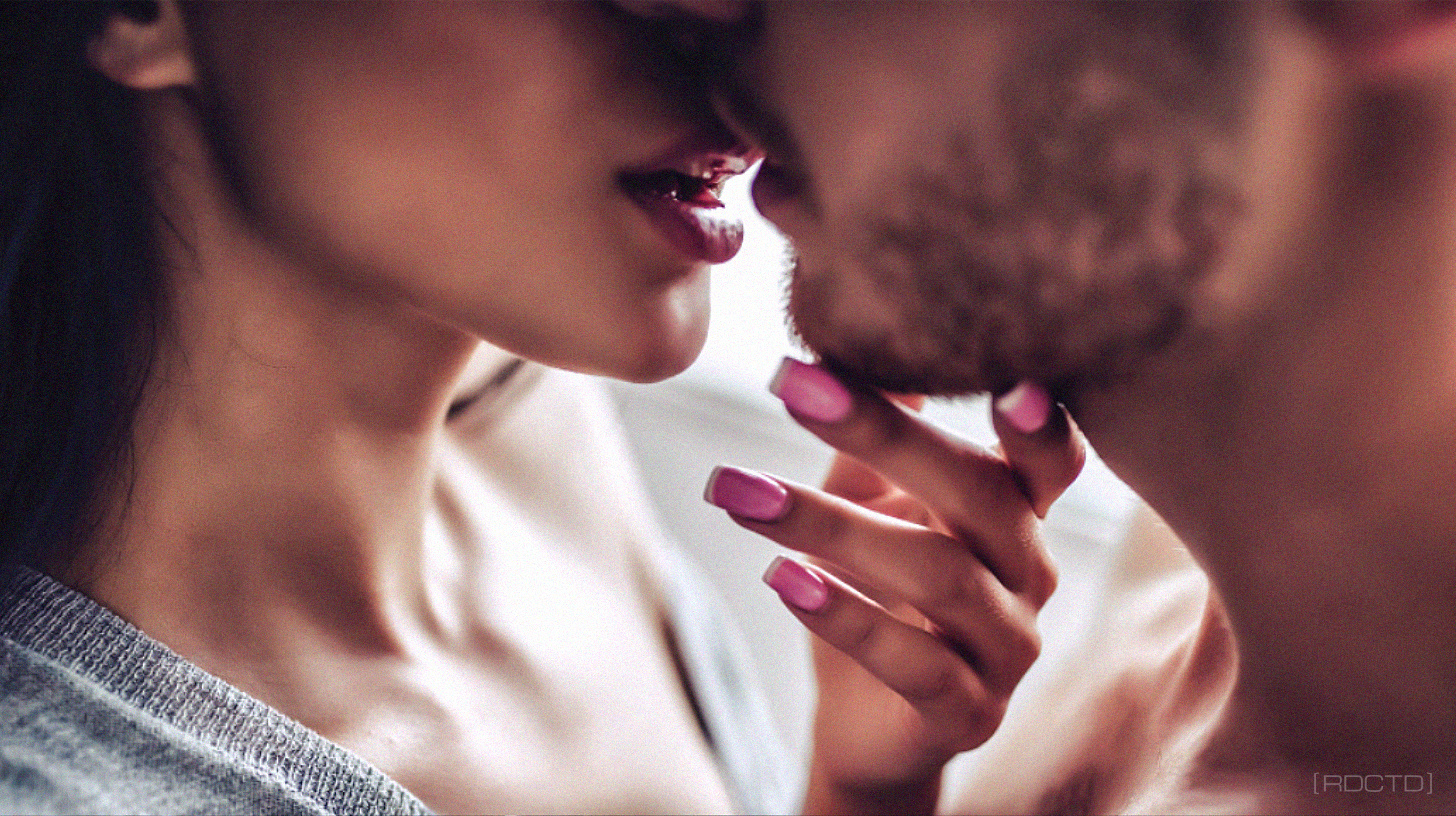 Signs of Physical Attraction Seduction | RDCTD Tradecraft